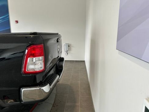 Used 2021 RAM 1500 Big Horn AWD/4WD image 6