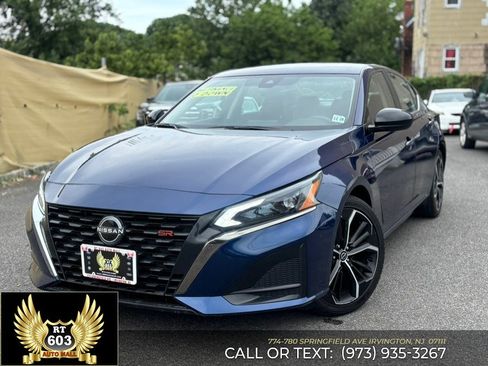 Used 2024 Nissan Altima 2.5 SR FWD image 1