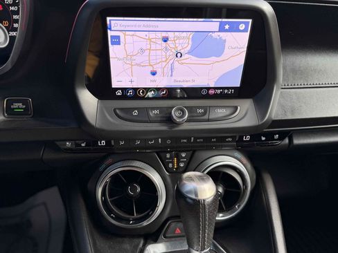 Used 2020 Chevrolet Camaro SS RWD image 16