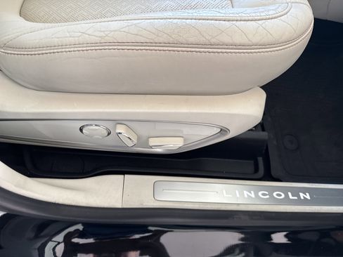 Used 2018 Lincoln MKC Black Label FWD image 20