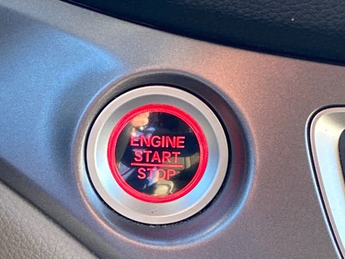 Used 2019 Honda Ridgeline RTL-T image 35