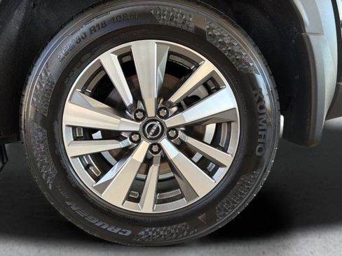 New 2026 Nissan Pathfinder SL AWD/4WD image 28