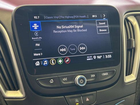 Used 2025 Chevrolet Malibu LT FWD image 24