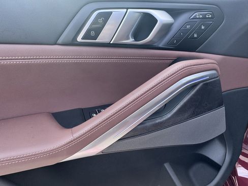 Used 2025 BMW X6 M60i w/ Parking Assistance Package image 13