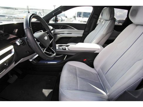 Certified 2023 Cadillac Lyriq 2WD image 6