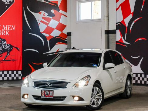 Used 2012 INFINITI G37 x Sedan w/ Premium Pkg AWD/4WD image 1
