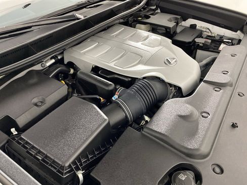 Certified 2023 Lexus GX 460 Premium w/ Premium Package image 34