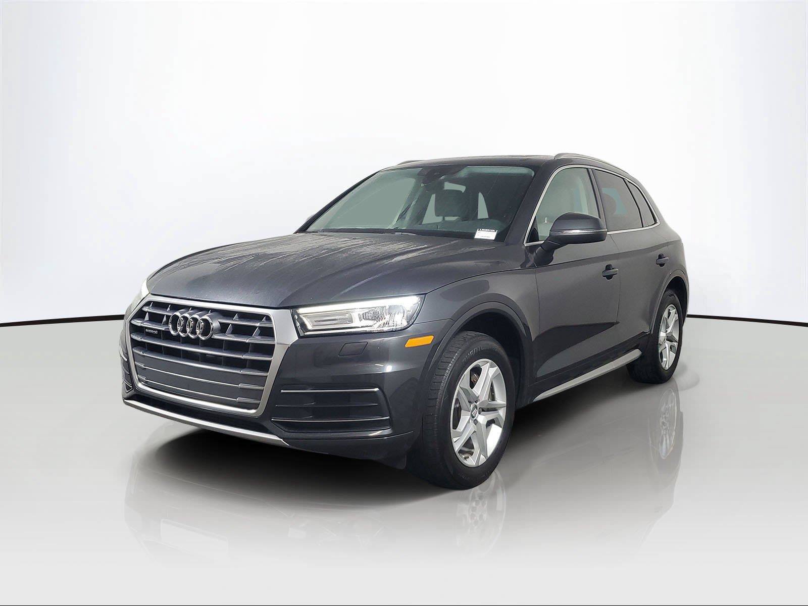 Used 2019 Audi Q5 2.0T Premium w/ Convenience Package AWD/4WD image 3