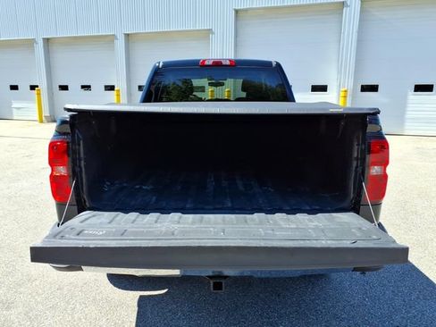Used 2019 Chevrolet Silverado 1500 LT w/ All Star Edition AWD/4WD image 11