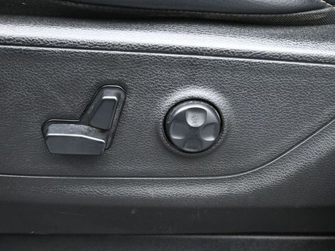 Used 2019 RAM 1500 Rebel w/ Rebel Level 2 Equipment Group image 33