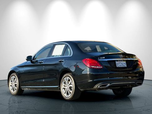Used 2017 Mercedes-Benz C 300 4MATIC Sedan image 6