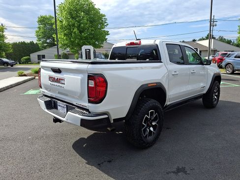 Used 2024 GMC Canyon AT4X AWD/4WD image 5