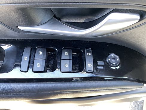 Certified 2023 Hyundai Tucson Limited AWD/4WD image 19