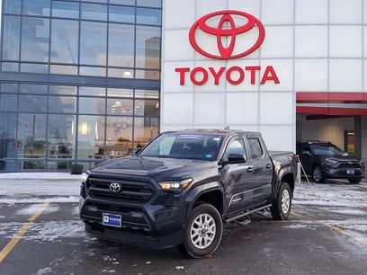 Used 2025 Toyota Tacoma SR5