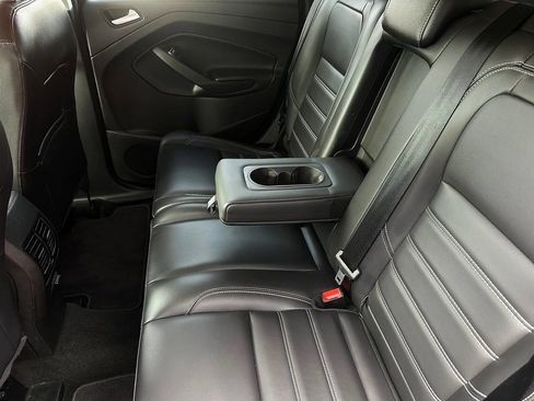 Used 2019 Ford Escape SEL image 15