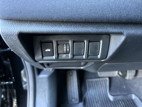 Used 2025 Subaru Legacy Premium AWD/4WD image 17