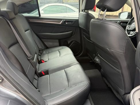 Used 2018 Subaru Legacy 2.5i Limited AWD/4WD image 16