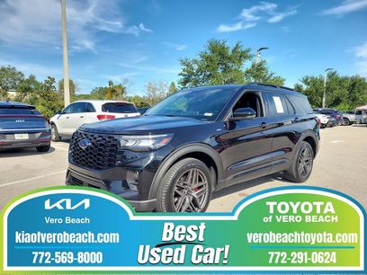Used 2025 Ford Explorer ST-Line w/ ST-Line Street Pack