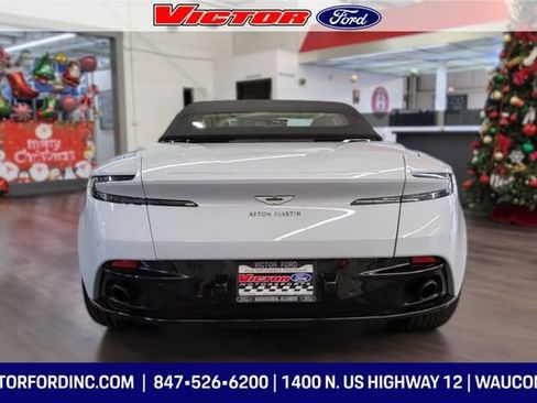 Used 2019 Aston Martin DB11 Volante image 3