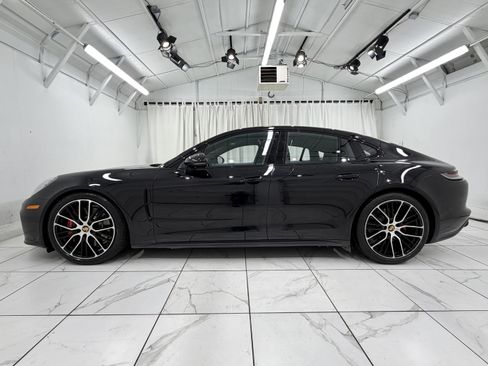 Certified 2022 Porsche Panamera 4S image 15