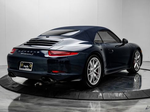 Used 2015 Porsche 911 Carrera S image 17