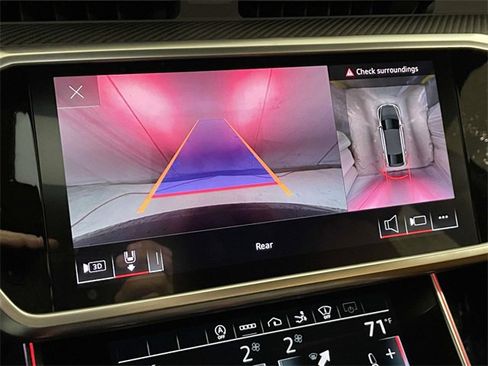 Used 2021 Audi RS 7 Sportback w/ RS 7 Executive Package image 31