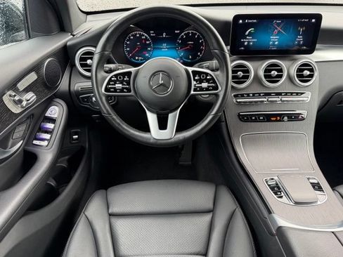 Used 2022 Mercedes-Benz GLC 300 4MATIC image 12