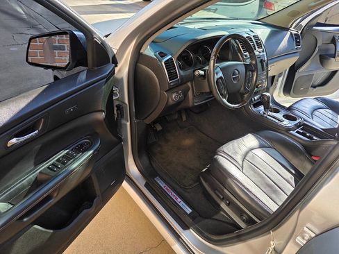 Used 2012 GMC Acadia Denali image 9