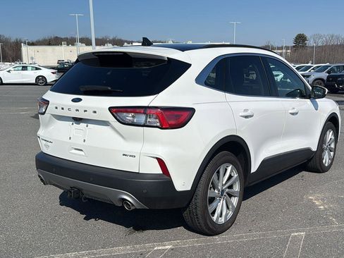 Used 2022 Ford Escape Titanium w/ Titanium Elite Package image 6