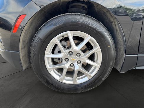 Used 2022 Chevrolet Equinox LS w/ LS Convenience Package image 14