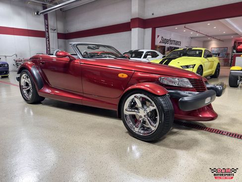 Used 2002 Chrysler Prowler RWD image 7