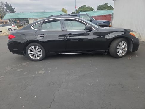 Used 2011 INFINITI M37 w/ Deluxe Touring Pkg RWD image 3