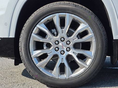 New 2026 GMC Acadia Denali w/ Super Cruise Package AWD/4WD image 6