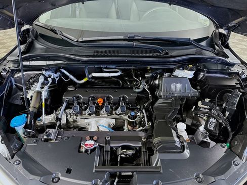 Used 2021 Honda HR-V LX image 29
