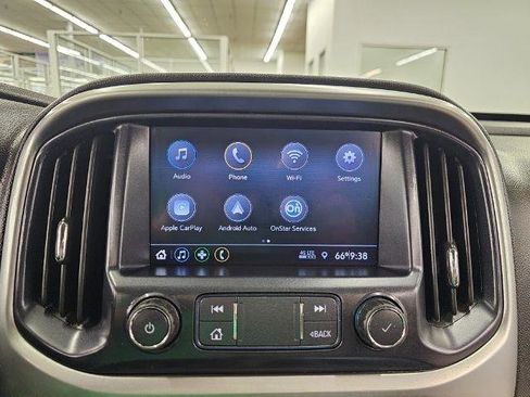 Used 2021 Chevrolet Colorado LT w/ Fleet Safety Package image 15
