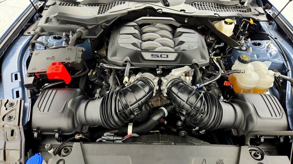 Used 2025 Ford Mustang GT Premium RWD image 25