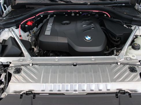 Used 2025 BMW X3 xDrive30i w/ Premium Package image 34