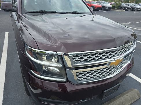 Used 2017 Chevrolet Tahoe LT w/ LT Signature Package RWD image 16