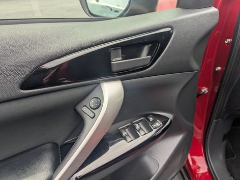 Used 2024 Mitsubishi Eclipse Cross LE AWD/4WD image 12