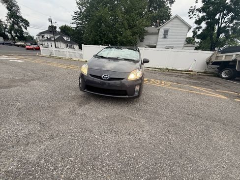 Used 2010 Toyota Prius FWD image 3