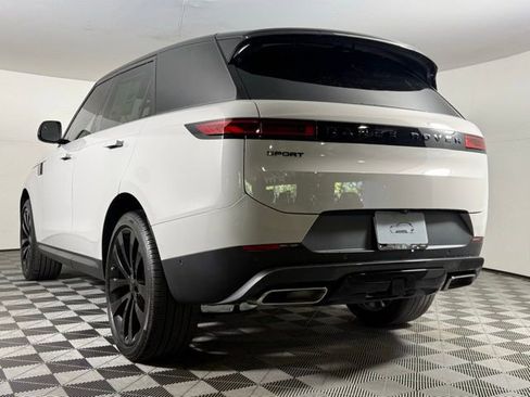 New 2026 Land Rover Range Rover Sport SE AWD/4WD image 4