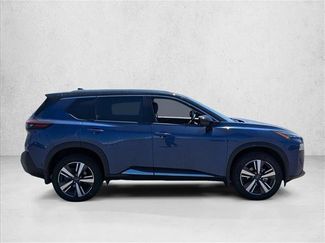 Used 2023 Nissan Rogue SL w/ SL Premium Package FWD video 4