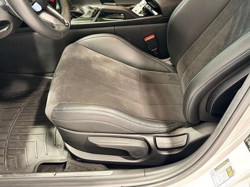 Used 2025 Hyundai Elantra N FWD image 18