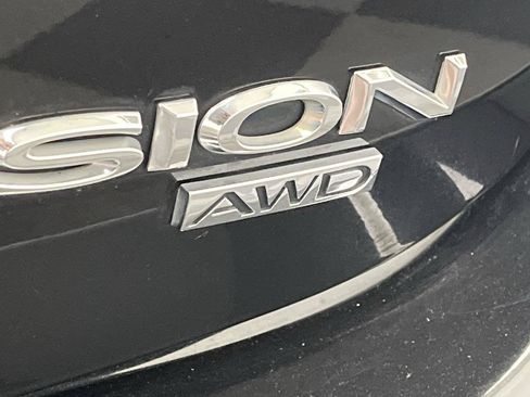 Used 2018 Buick Envision Preferred AWD/4WD image 29