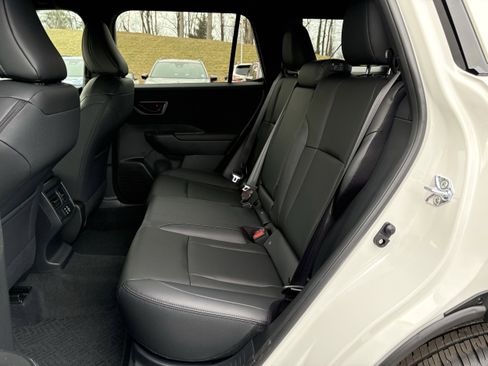 New 2026 Subaru Outback Premium image 32