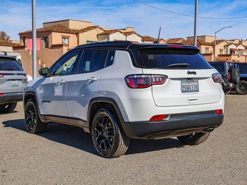 Used 2022 Jeep Compass Altitude image 6