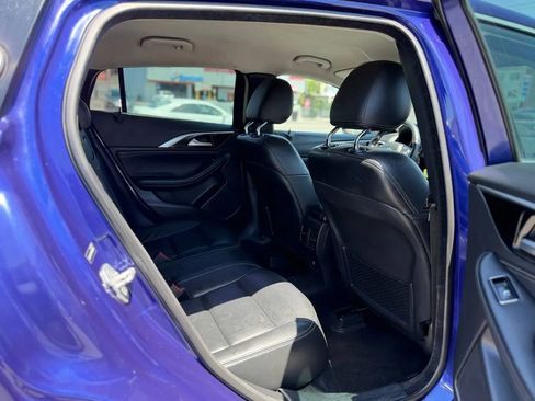 Used 2017 INFINITI QX30 w/ Cargo Package FWD image 32