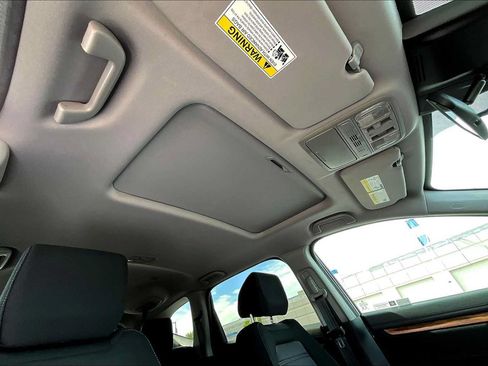 Used 2018 Honda CR-V EX image 13
