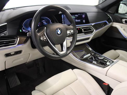 Used 2022 BMW X5 xDrive45e AWD/4WD image 3