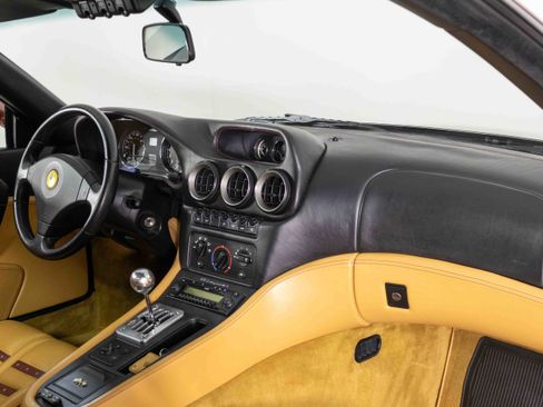 Used 2001 Ferrari 550 Maranello Coupe image 18